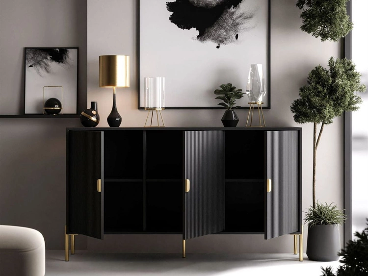 Kommode dreitürig breit mit goldfarbenen Griffen und Füßen, Orlean Schwarz Matt