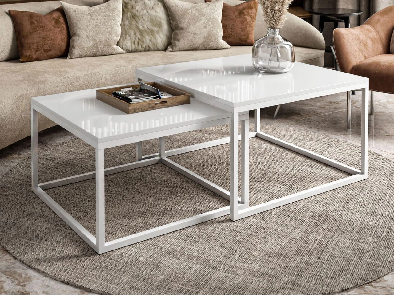 Couchtisch auf weißem Gestell Asumi Weiß Hochglanz 40x46