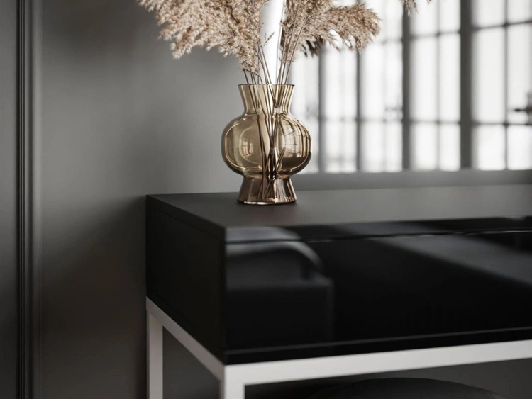 Kosmetiktisch linksseitig mit Schubladen und LED-Beleuchtung auf weißen Beinen Clarette Schwarz Hochglanz