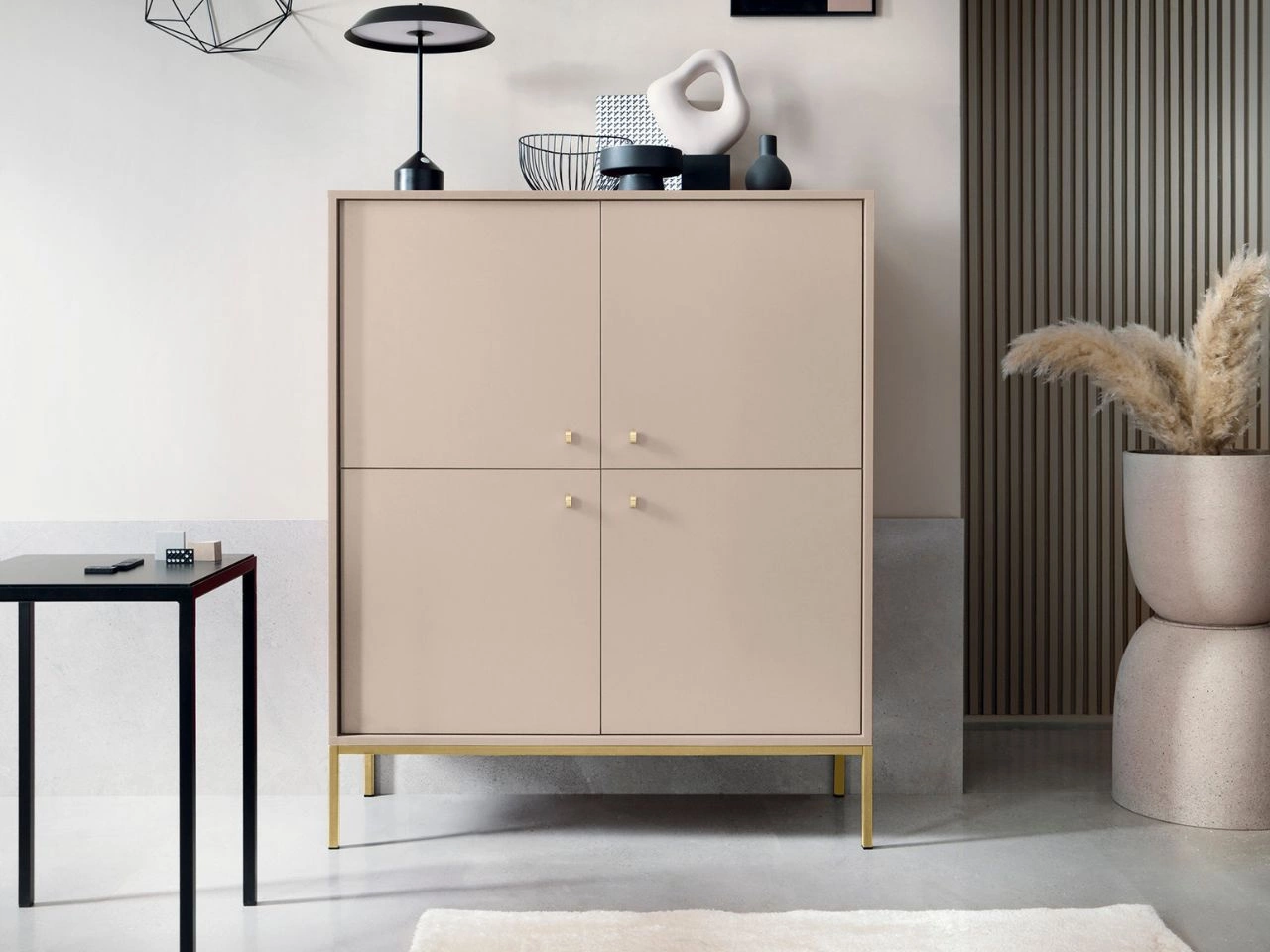 Türkommode mit Golden Metallbeinen Amor Beige