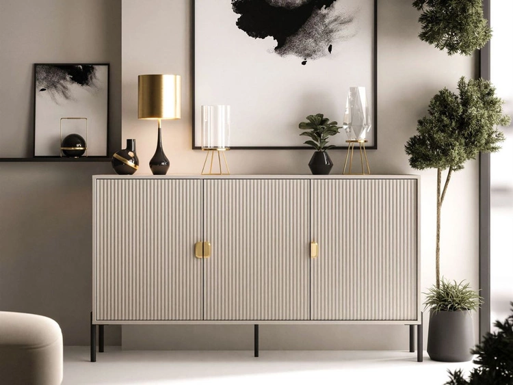 Kommode dreitürig breit mit Goldgriffen Orlean Kaschmir Matt