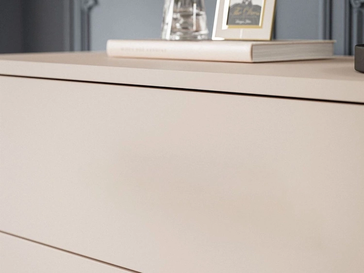 Kommode mit Schubladen und LED-Beleuchtung auf Schwarzen Metallbeinen Nuveo Kaschmir