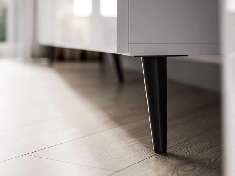 TV-Lowboard mit Türen und LED-Beleuchtung auf Schwarzen Metallbeinen 200 cm Noaé Weiß Hochglanz