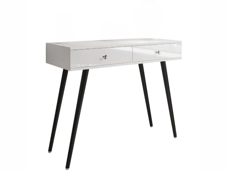 Glänzendes Weiß \ Griffe \ Schwarz