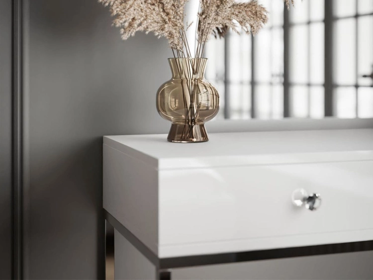 Kosmetiktisch linksseitig mit Schubladen und LED-Beleuchtung auf silbernen Beinen Clarette Weiß Hochglanz