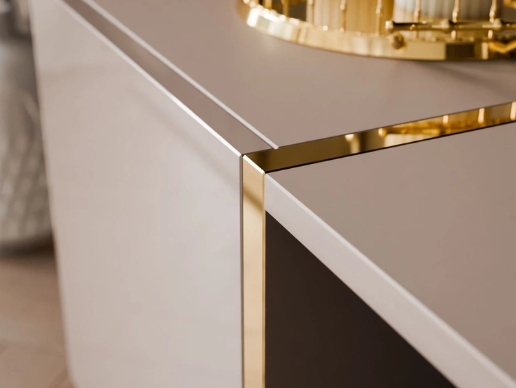 TV-Schrank im Glamour-Stil mit Schränken und Schublade Lunelie Kaschmir Hochglanz