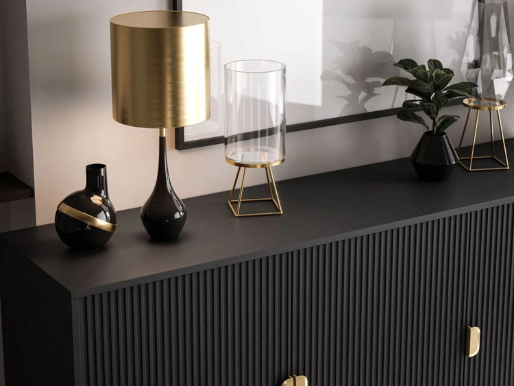 Kommode dreitürig breit mit goldfarbenen Griffen und Füßen, Orlean Schwarz Matt