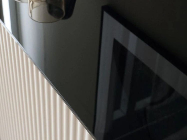 Zweittüriges TV-Lowboard für Wohnzimmer Auroé Kaschmir