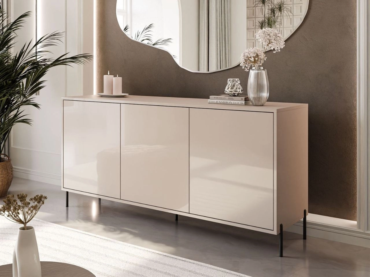 Dreitürige Kommode 154 cm auf schwarzfarbenen Metallbeinen Vivance Kaschmirglanz