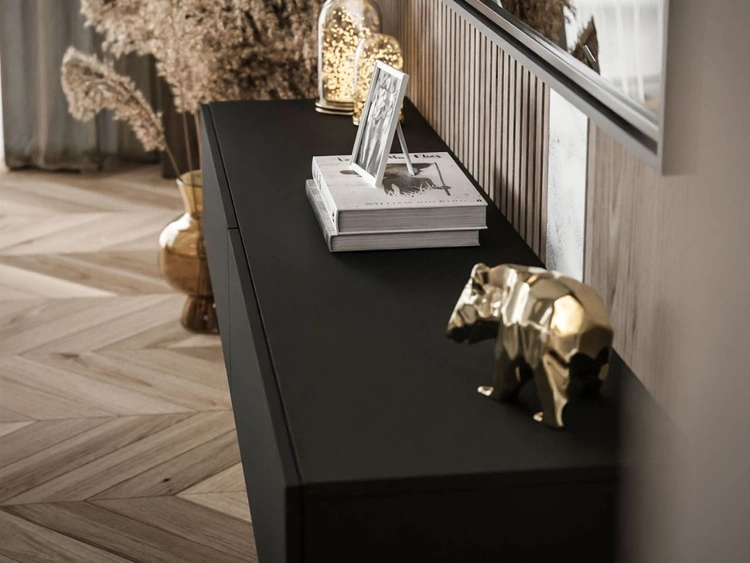 Hängendes TV-Lowboard mit zwei Türen 175 cm Sorelle Schwarz Matt