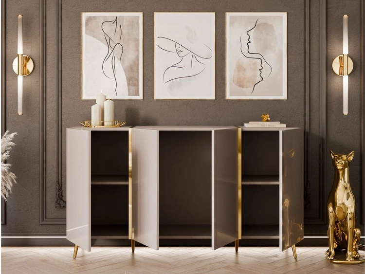 Viertürige Kommode 158 cm Glamour-Stil auf goldfarbenen Metallbeinen Lunelie Kaschmirglanz