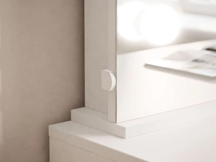 Spiegel mit LED-Beleuchtung für das Schlafzimmer Melo Elite Weiß