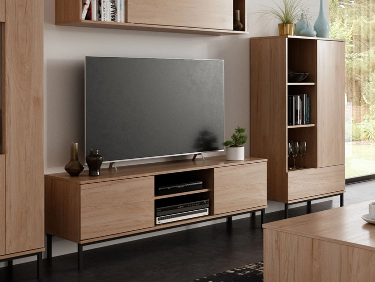 TV-Lowboard mit Türen 150 cm Soroko Hickory