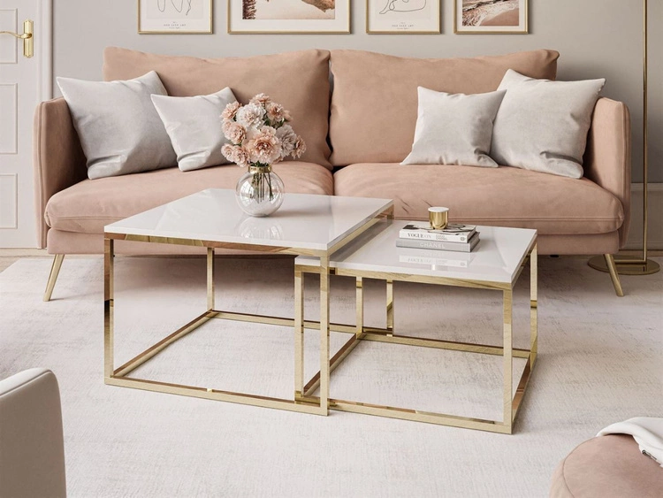 Couchtisch auf goldenem Gestell Asumi Weiß Hochglanz 36x42