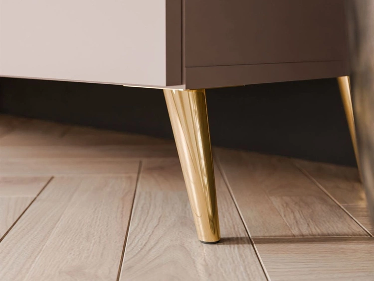 Wohnwand für das Wohnzimmer mit LED-Beleuchtung auf Goldenen Metallbeinen Noaé Kaschmir