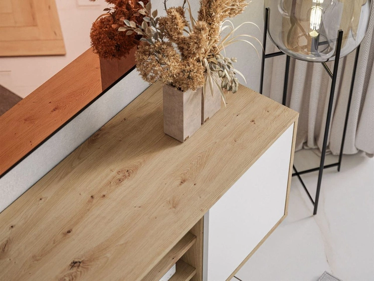 Hängendes TV-Lowboard mit Türen Vivance Weiß und Eiche Artisan